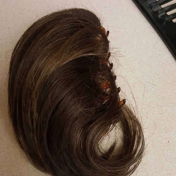 3 Revlon pony tail extension clips - Picture 5 of 6